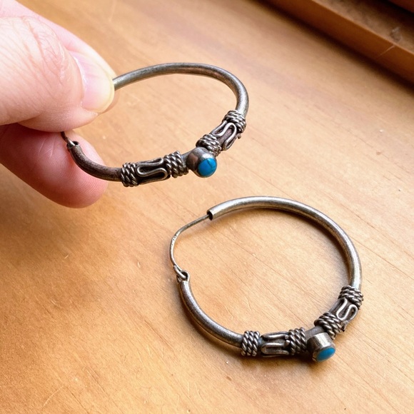Vintage Large Turquoise Sterling Silver 925 Bali Style Inlay Hoop Post Earrings - Picture 12 of 16